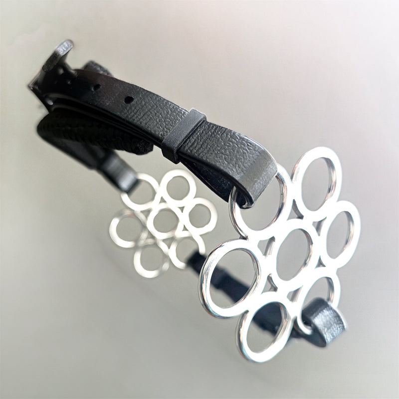 Flower hackamore noseband