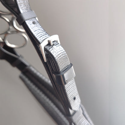 Flower hackamore noseband