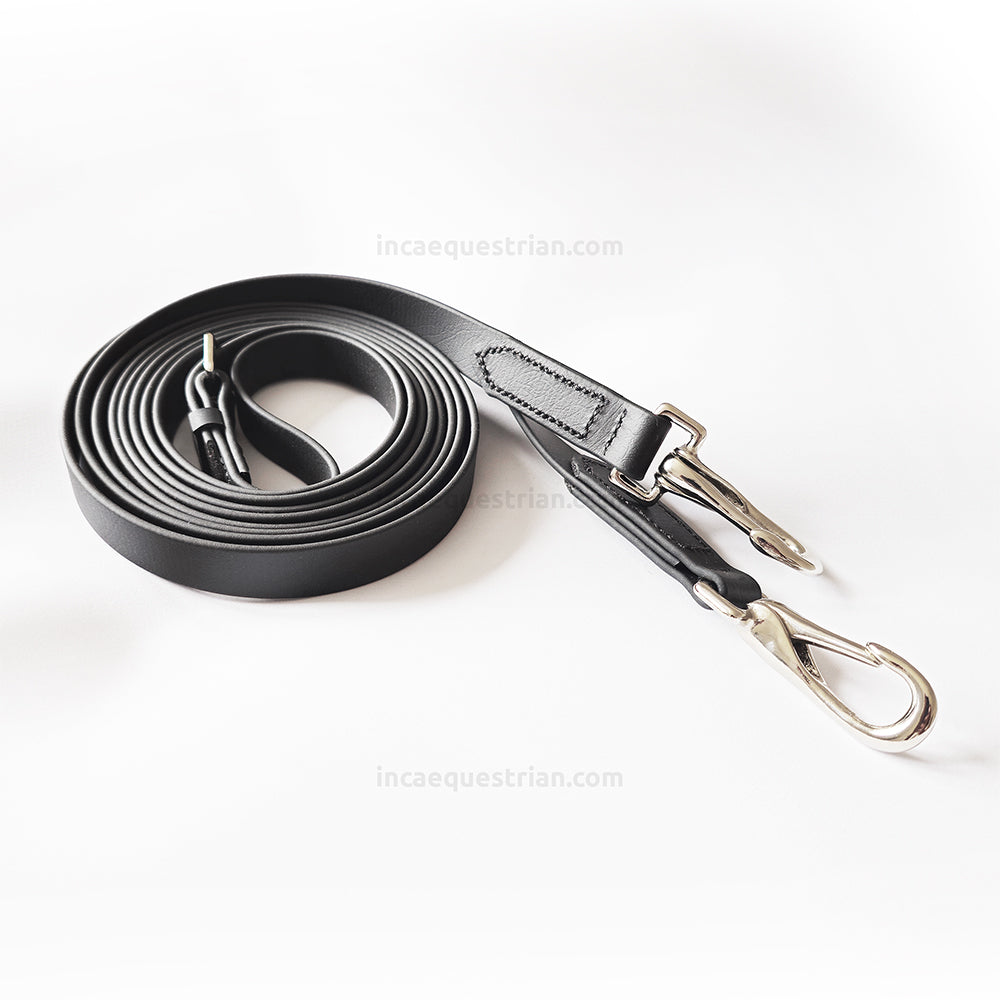 Clip-ended plain BioThane reins for bridles, with secure trigger clips and a smart plain finish, from Inca Equestrian